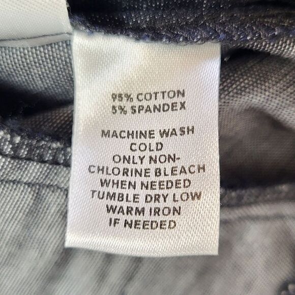 Ann Taylor Loft Denim Like Jean Shorts - Picture 7 of 7